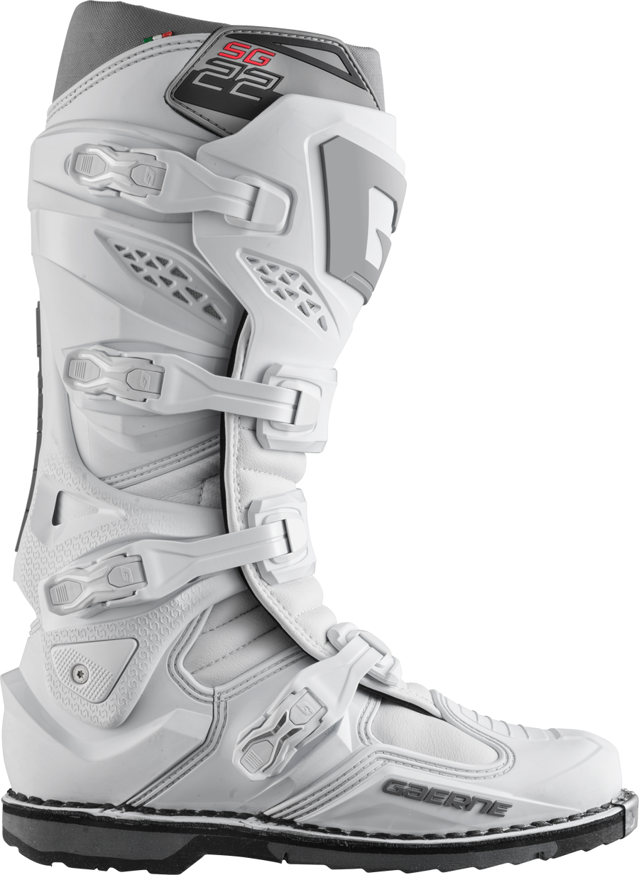 SG22 BOOTS WHITE SZ 07