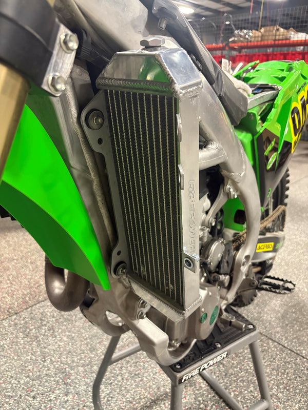 RADIATOR LEFT YAM | TRS-R-067L