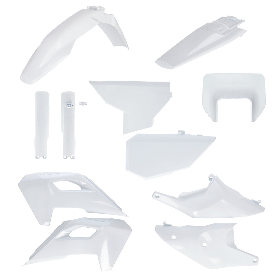 PLASTIC KIT- FULL HUS WHITE
