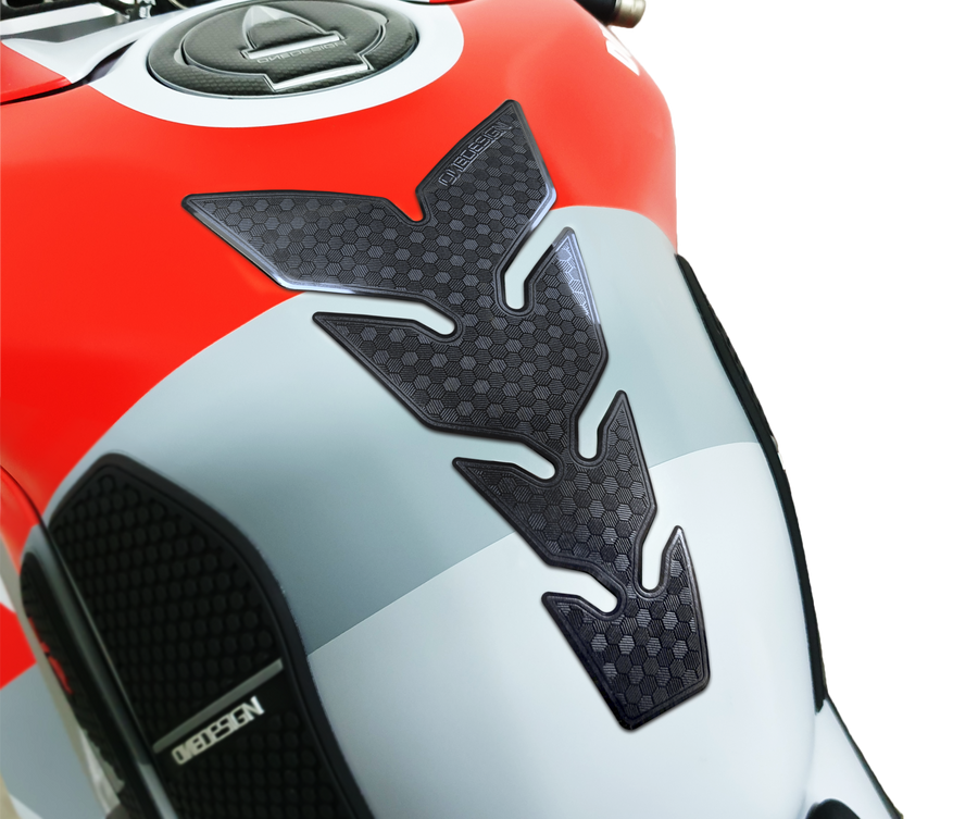 ULTRA-THIN TANK PAD HEXAGONS BLACK | XT2