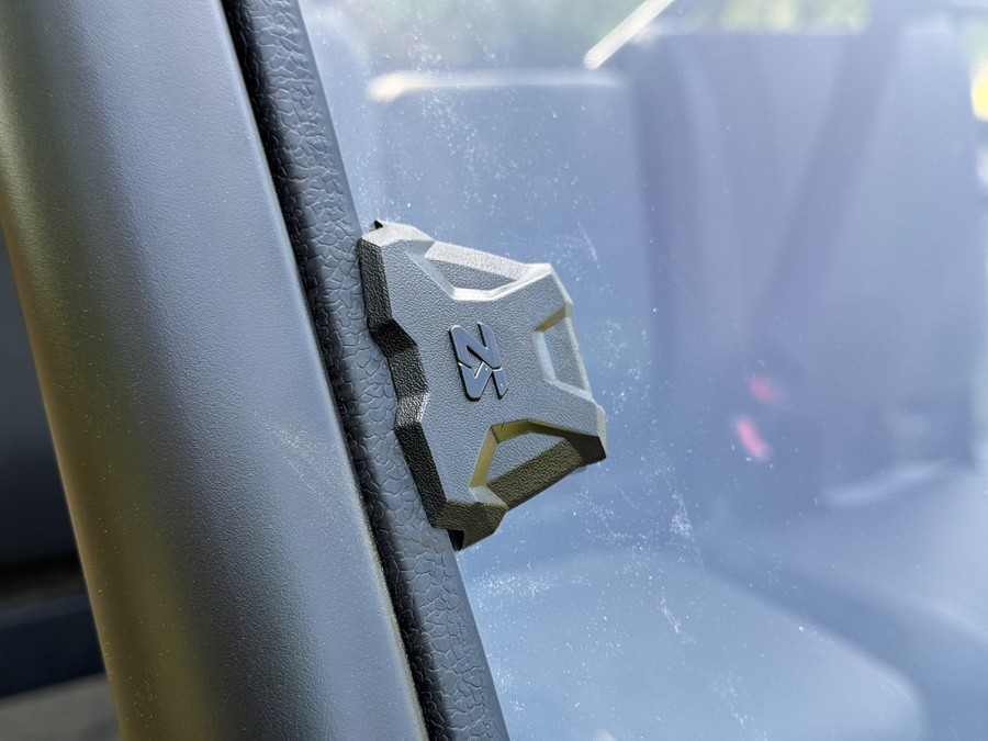 VERSA VENTED WINDSHIELD UV RESISTANT | 50-55329KIT