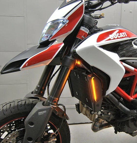 FRONT LED TURN SIGNALS DUC | HYPER-SMS