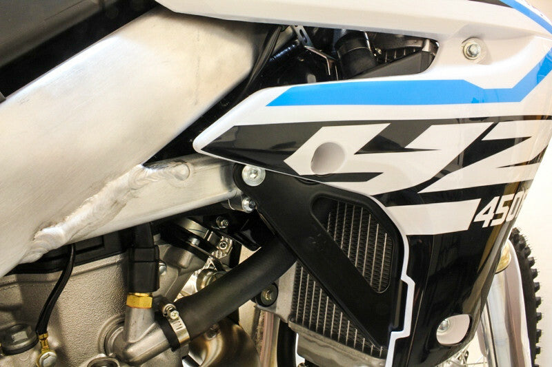 RADIATOR BRACES BLACK