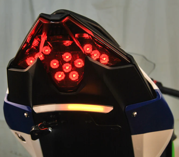 FENDER ELIMINATOR KAW