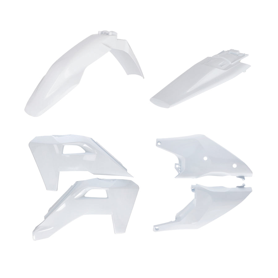 PLASTIC KIT HUS WHITE