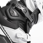 SG22 BOOTS BLACK/WHITE SZ 11