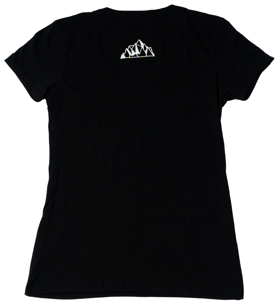 TM LOGO SS V TEE BLACK