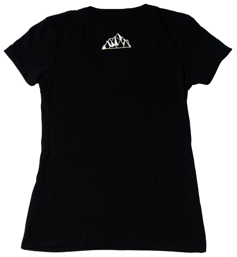 TM LOGO SS V TEE BLACK