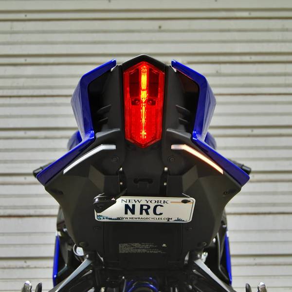 FENDER ELIMINATOR TUCKED YAM
