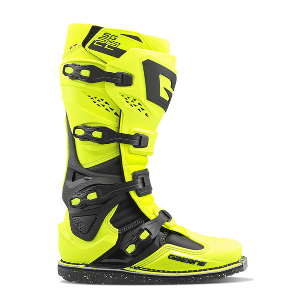 SG22 BOOTS STELLAR SZ 9 | 2262-029-43