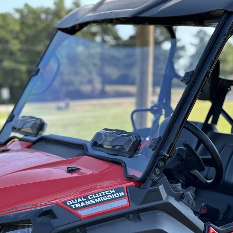 VERSA VENT WINDSHIELD HON PIONEER 1000 | 50-50495KIT