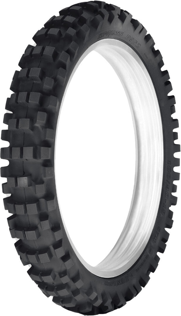 D952 Tire