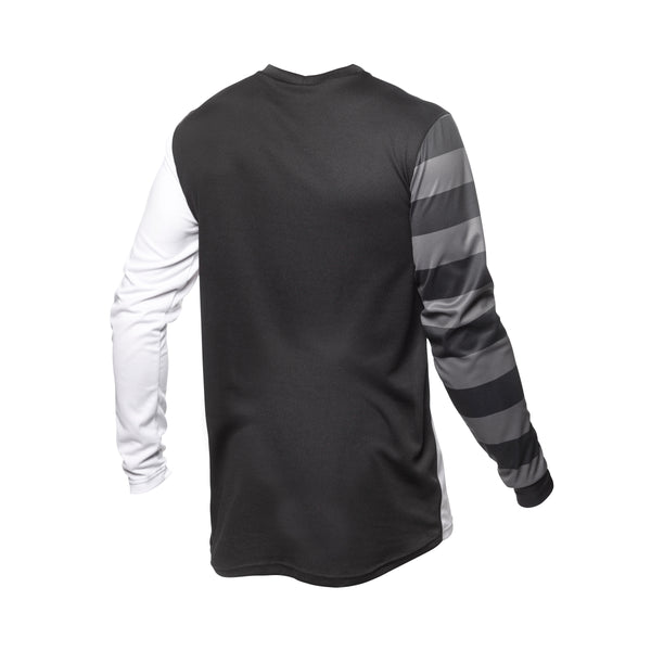 YTH CARBON ETRNL WT/BK