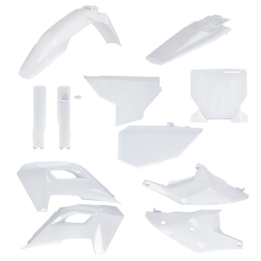 PLASTIC KIT- FULL HUS WHITE