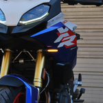 FRONT LED TURN SIGNALS BMW