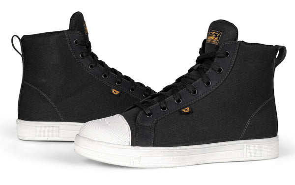 MENACE RIDING SHOE BLK/WH