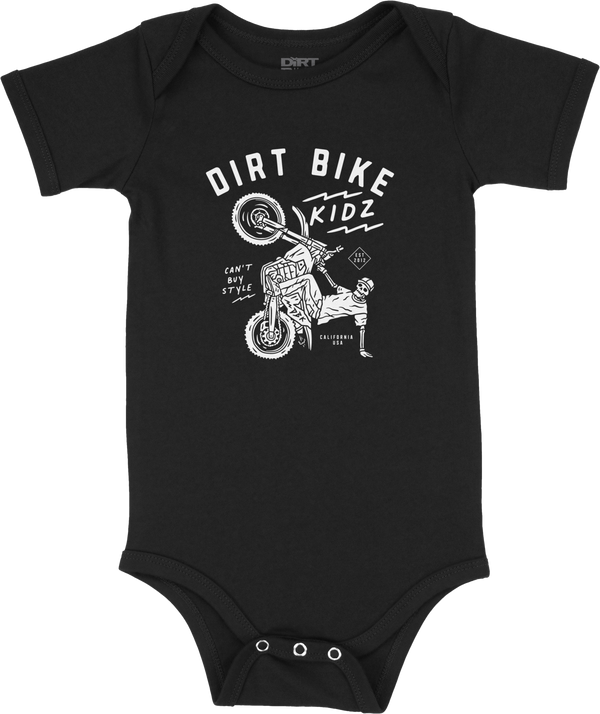 12 O'CLOCK ONESIE BLACK NEWBORN