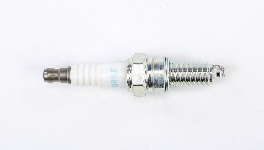 SPARK PLUG #95884/04