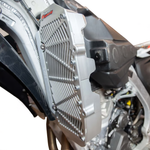 BILLET  RADIATOR  GUARD TRIUMPH | 12-2024