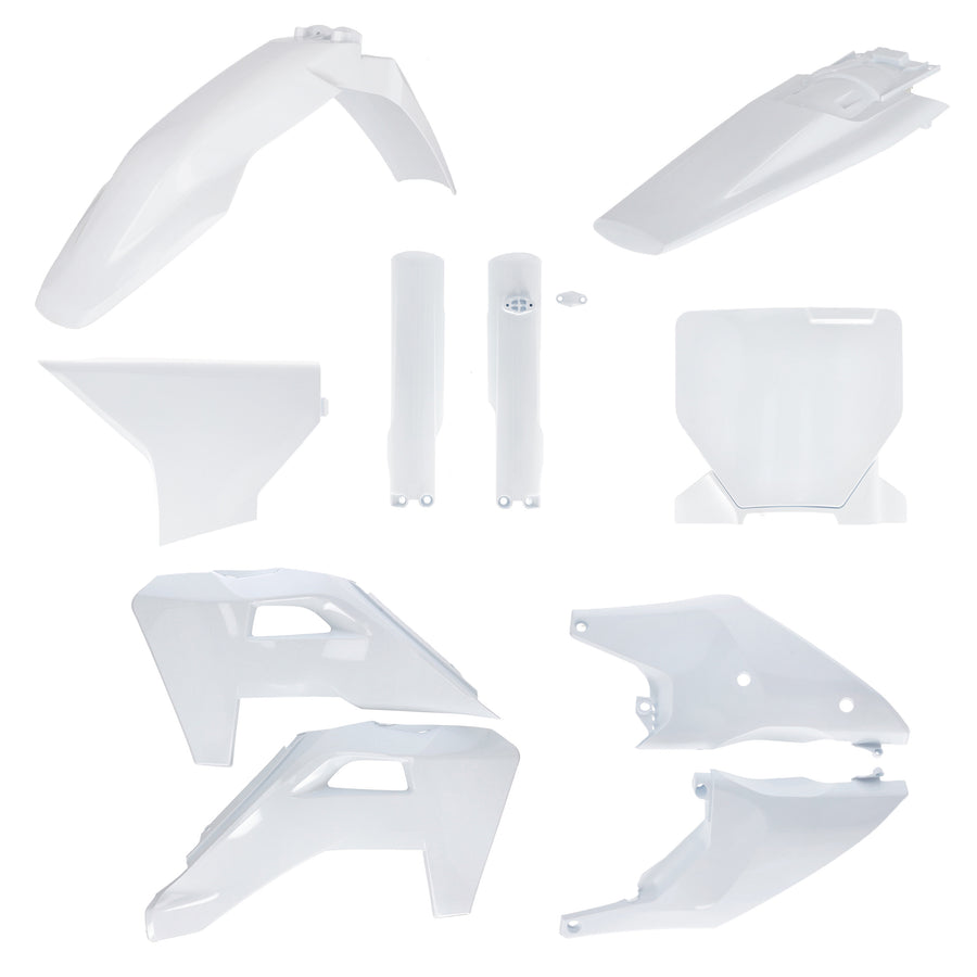 PLASTIC KIT- FULL HUS WHITE