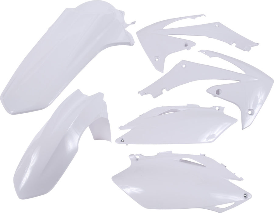 PLASTIC KIT WHITE