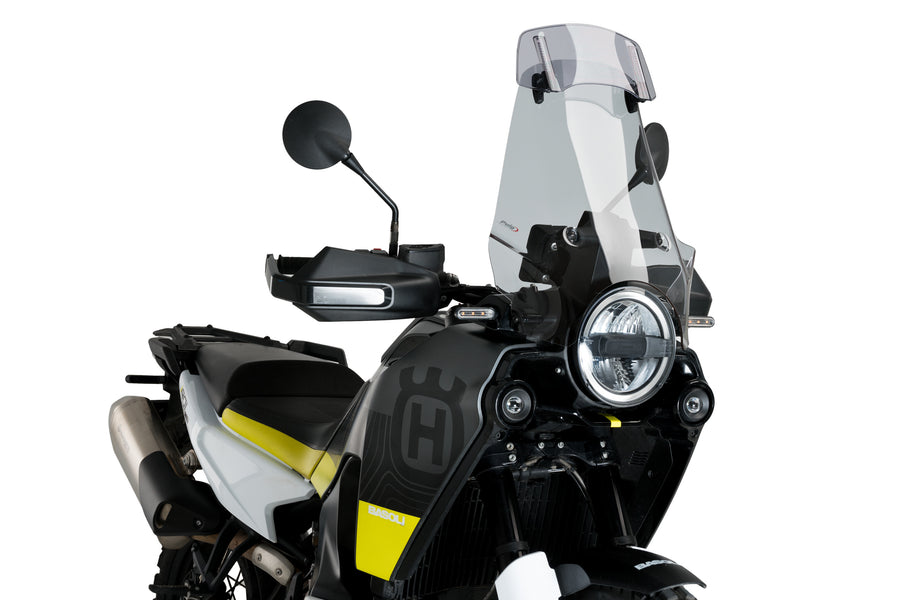 WINDSCREEN TOURING W/VISOR SMOKE HUS
