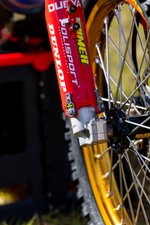 TAMER FORK GUARD BRACKET SINGL BLACK | FGB-401